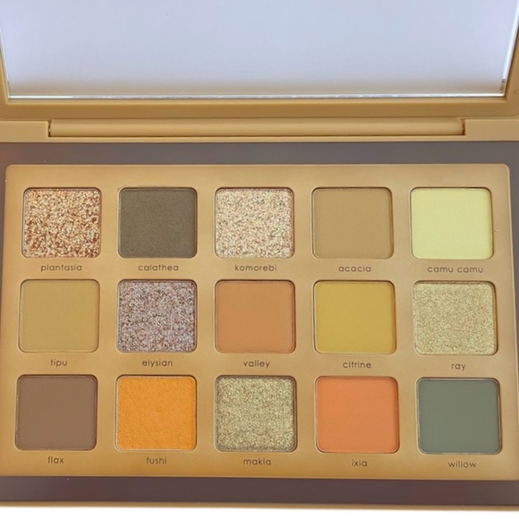 Natasha Denona 15 Shade Yucca Eyeshadow Palette NIB - Picture 8 of 10